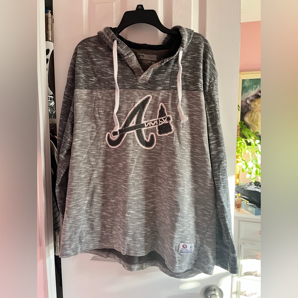 Atlanta Braves True Fan Series hoodie. Size XL